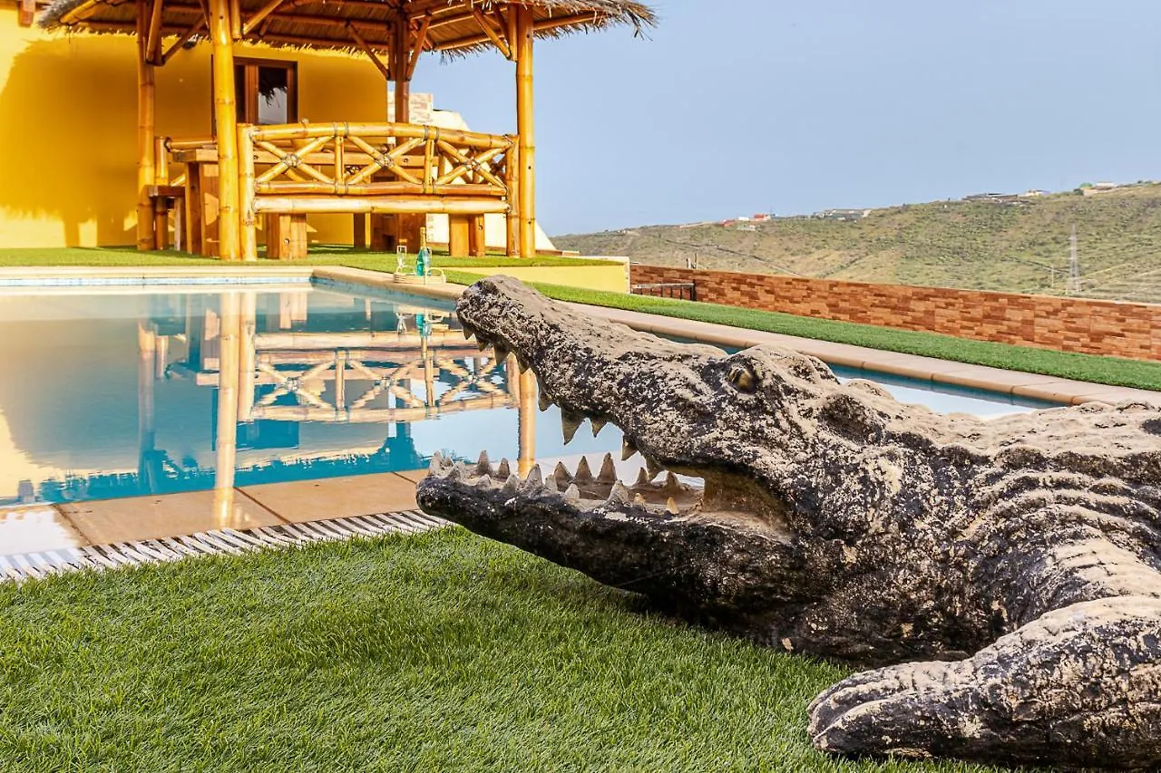 Апартаменты Villa Caiman Балькон-де-Тельде Испания